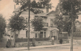 Choisy Le Roi * Façade Le RESTAURANT POMPADOUR - Choisy Le Roi