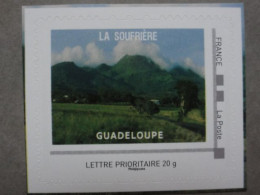 Soufrière (Guadeloupe) - Timbre Autocollant Issu Collector "Géants Du Feu"- 2011 - Volcanos