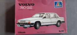 Volvo 760 GLE Sedan (4 Doors) - Full & Complete Model Kit - Italeri (1/24) Réf ; 651 - Voitures