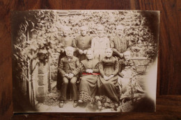 Photo 1890's Famille France Tirage Albuminé Albumen Print Vintage Religion Abbé Prêtre - Ancianas (antes De 1900)