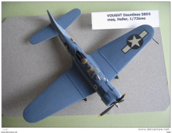 Maquette Plastique HELLER " Avion Militaire VOUGHT Dauntless SBD5 "  - Montée  éch : 72ème - Détaillée Et Complète. TB - Airplanes