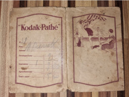 Pochette Ancienne Pour Photo & Négatif - Publicité KODAK KODAKS  PATHE  Dessin Plage Mer Maillots De Bain - Matériel & Accessoires