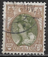 Extra Bruin Puntje In De Linkeronderhoek In 1919 22½ Cent Bruin / Groen Kon. Wilhelmina NVPH 70 - Errors & Oddities