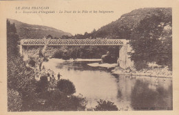 ORGELET Environs (Jura): Le Pont De La Pile Et Les Baigneurs - Orgelet