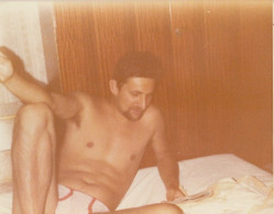 Nude Handsome Young Man W Beard In Underwear Reading On Bed 60s - Unclassified