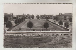 2 CPSM MILITAIRE DUGNY (Seine Saint Denis) - Caserne De L'Aviation : Vue D'ensemble, Entrée De La Base - Dugny