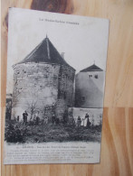 Amance - Une Des Dix Tours De L'ancien Chateau Féodal - Amance