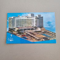 Uncirculated Postcard - FLORIDA - MIAMI BEACH - Newest And Largest Hotel - Miami Beach