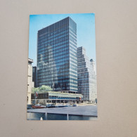 Uncirculated Postcard - NY - New York City - Lever House - Time Square