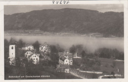 D7550) SATTENDORF Am OSSIACHERSEE - Kärnten  - Straße Häuser U. Kirchturm - Alte FOTO AK - Ossiachersee-Orte