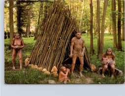 9-11-2023 (1 V 43) France- Parc De Saint Vrain (Cromagnon Man Village - House) Early European Modern Humans - Saint Vrain