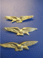 3 Petits Insignes De Calot Anciens / Différents/ Aviation / Vers 1970-1990                        INS164 - Airforce