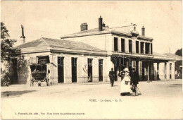 ** T2 Vire; La Gare / Railway Station, Train - Non Classés