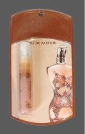 Echantillon Tigette - Perfume Sample -Classique De Jean Paul Gaultier - Echantillons (tubes Sur Carte)