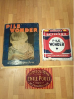 Lot De 3 Plaques Emaillées Et Toles  1 Tole Wonder Années 30 + 1 Plaque Emaillée Wonder + 1 Tole Bisquits Emile Poult - Autres & Non Classés