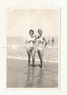 Photographie, Pin Up, Pin Ups, Plage, 1963, 125 X 90 Mm, Maillots De Bain - Pin-ups