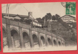 76 - BON-SECOURS--Le Tramway Sur Le Viaduc - Bonsecours