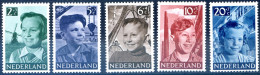 Pays-Bas N°559 à 563 Neufs - (F366) - Unused Stamps