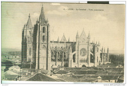 LEON, La Catedral, Postal, En Blanco Y Negro, A Partir De 1917, A Italia, El Pequeño Tamaño De 9 X14 - León