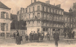 Cholet * Rue Et Façade Le Grand Café - Cholet