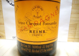 Veuve Clicquot Ponsardin 1992 - Bicentenaire 1792-1992 - Salmanazar - 1 X 900 Cl - Blanc Effervescent - Champagne & Schuimwijn