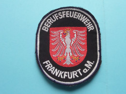 BERUFSFEUERWEHR >> FRANKFURT A. M. ( See SCAN ) Textiel ( 9 X 7 Cm. ) ! - Pompiers