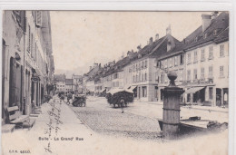 Bulle, La Grand'rue  Animée, Chars, Char De Foin, Boulangerie Desbiolles, Cafés Du Lion D'Or Et Du Tonnelier, Tabac - Bulle