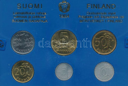 Finnország 1984. 5p-5M (6xklf) Forgalmi Sor Plasztik Tokban T:UNC Finland 1984. 5 Pennia - 5 Markka (6xdiff) Coin Set In - Zonder Classificatie