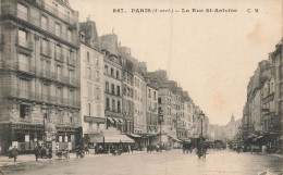 Paris * 4ème * La Rue St Antoine * Commerces Magasins - Arrondissement: 04