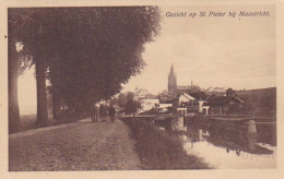 4842178Maastricht, Gezicht Op St. Pieter. 1933. (linksonder Een Kleine Vouw) - Maastricht