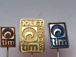 BADGE Z-98-6 - 3 PINS - TIM Maribor, Slovenia - Sets