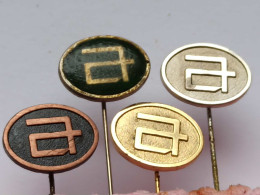 BADGE Z-98-6 - 4 PINS - AGROOPREMA BEOGRAD, BELGRADE, Matériel Agricole - Sets