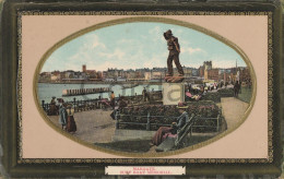 UK - Margate - Surf Boat Memorial - Margate