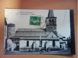 Allanche, L'église, Lot De 2 Cartes (10100) - Allanche