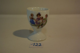 C122 Ancien Coquetier Tchèque Old Egg Cup Oude Eierdopje Alte Eierbeche - Coquetiers