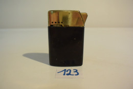 C123 Ancien Briquet - Collector - Sim - Som - Vintage - Andere & Zonder Classificatie