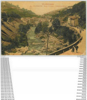 63 OLLIERGUES. Promeneurs Route D'Ambert. Carte Toilée - Olliergues