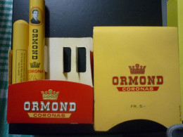 Etui Avec 2 Cigares Marque ORMOND Corona Il Reste Deux Cigares Dans Leurs étuis - Étuis à Cigares