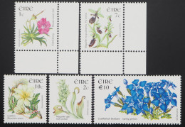 2005 Irland; Serie Wildblumen Inklusive 10 € Wert, **/MNH, MiNr. 1643/47 - Altri & Non Classificati