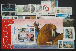 2009 Grönland; Jahrgang, Dabei Auch H.-Bl. 527/28, **/MNH, ME 112,- - Other & Unclassified