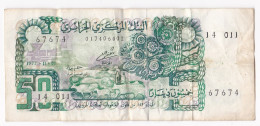 Algerie. 50 Dinars 1.11.1977 , N° 67674 . Billet Ayant Circulé - Algerien