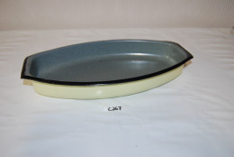 C267 Ancien Plat - Cuisine Vintage - Plats