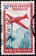 Réunion Obl. N° PA 17 - Avion Survolant L'île, Le 50f Rouge Et Bleu - Airmail