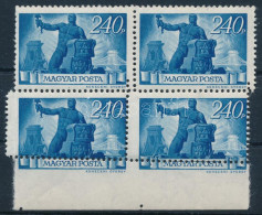 ** 1945 Újjáépítés 240P ívszéli Négyestömb Nagyon Látványosan Elfogazva (ráncok, Hajtott) / Mi 831 Margin Block Of 4 Wit - Other & Unclassified