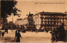 ** T1 Naples, Napoli; Piazza Municipio, Monumento A Vittorio Emanuele II / Square, Monument, Automobile - Zonder Classificatie