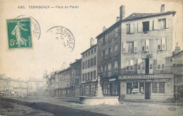 43 YSSINGEAUX PLACE DU FOIRAIL COMMERCE ALIMENTATION - Yssingeaux