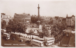 United Kingdom PPC London Trafalgar Square Bus Omnibus HOUNSLOW Middelsex 1953 QEII. Coronation Echte Real Photo - Trafalgar Square