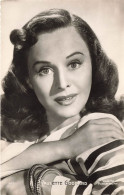 CELEBRITE - Paulette Goddard - Actrice Américaine - Vedette Paramount - Carte Postale Ancienne - Famous Ladies