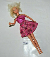 C270 Ancienne Poupée De Collection - Barbie - Old Toy 3 - Barbie