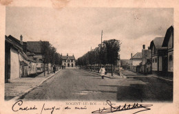 Nogent Le Roi - Rue Du Village Et La Gare - Nogent Le Roi